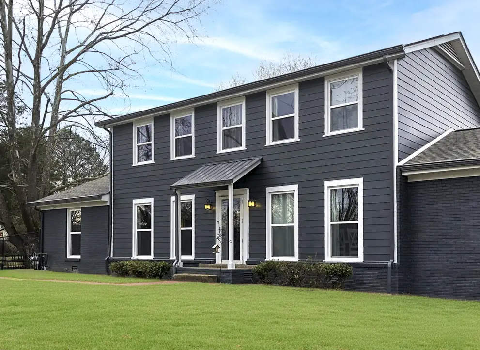 Home renovation involving Siding, Fascia, Trim and Painting